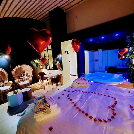 La Parenthèse Envoutée 4*