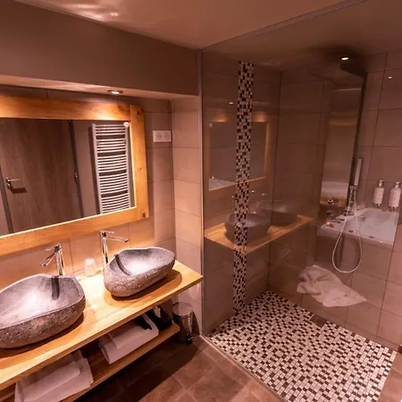 Aparthotel La Parenthese Envoutee 4*