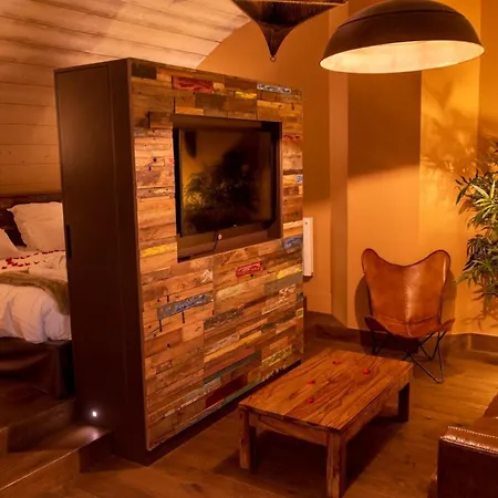 La Parenthese Envoutee Aparthotel