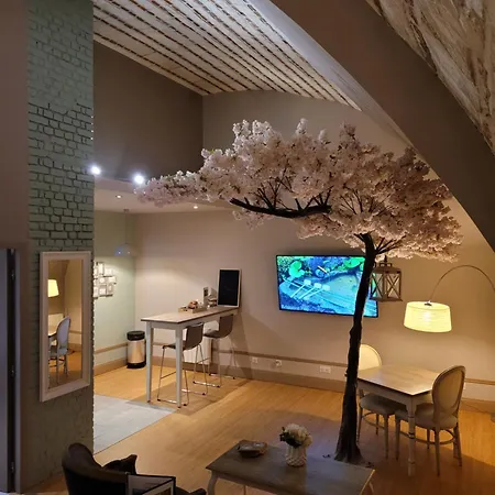 Aparthotel La Parenthese Envoutee 4*