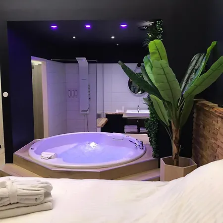 Aparthotel La Parenthèse Envoutée