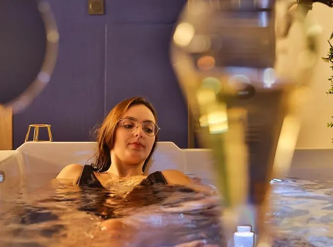 La Parenthese Envoutee Aparthotel