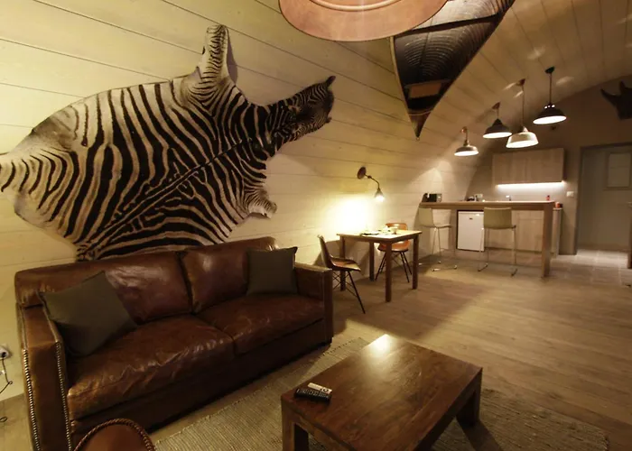 Aparthotel La Parenthese Envoutee 4*