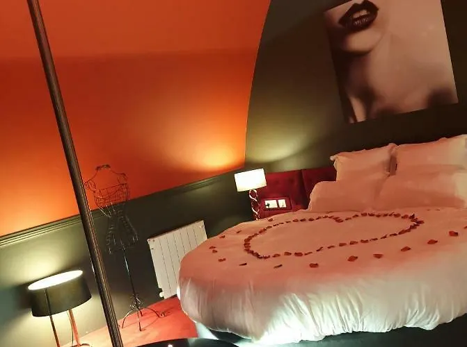 La Parenthese Envoutee Aparthotel 4*